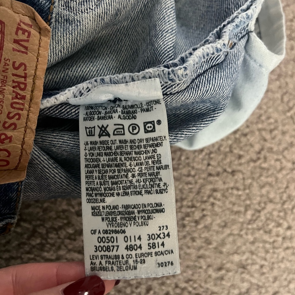 Levi's 501 Jeans - Picture 4 of 4